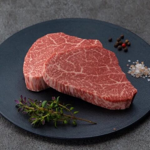 鳥取県・鳥取和牛 オレイン55シャトーブリアン ヒレステーキ